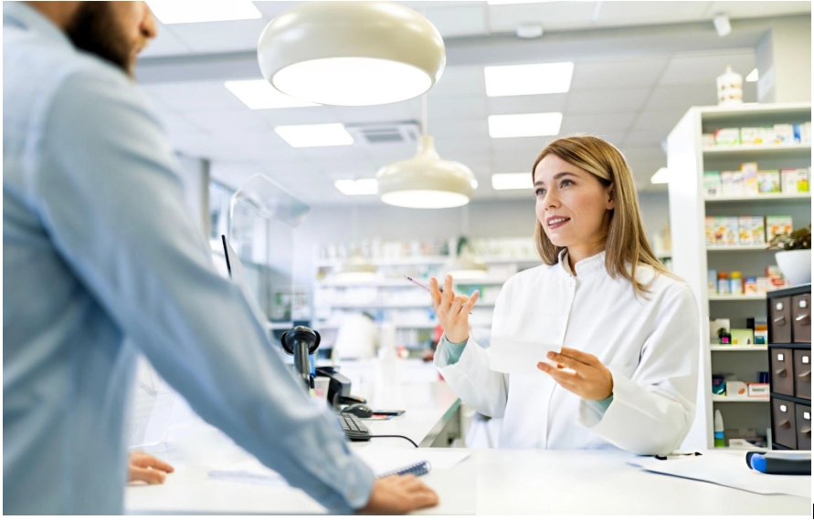 what is a pharmacy technician